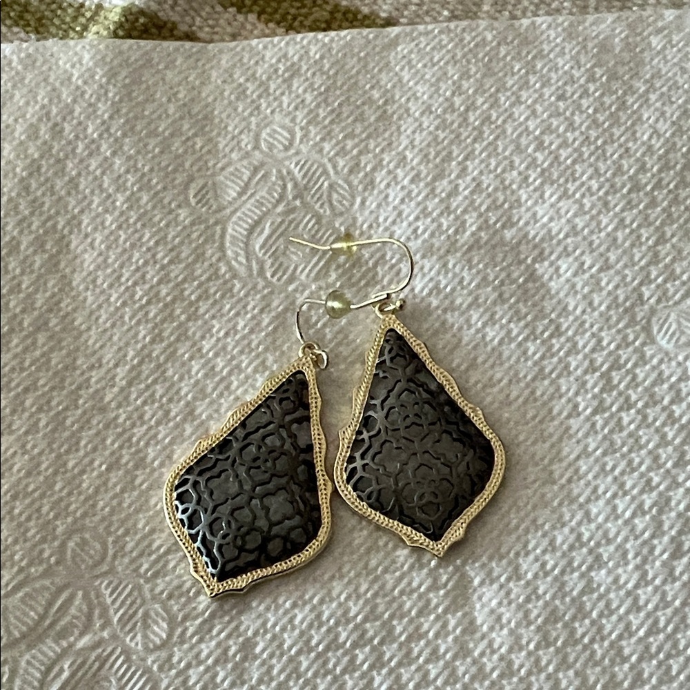 Kendra Scott Gold and Black Filigree Earrings